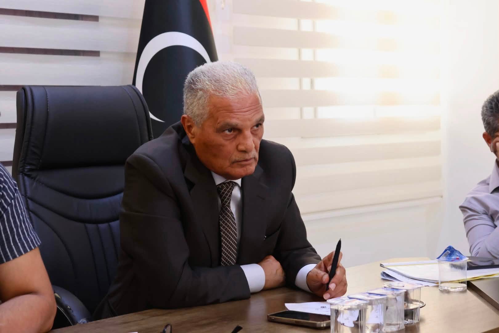 اللجنة العلمية بوزارة التعليم العالي والبحث العلمي تناقش ضوابط قبول الطلاب الوافدين واعتماد البرامج الأكاديمية بالجامعات الخاصة